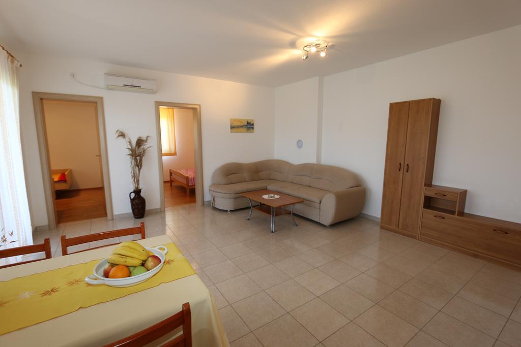 Apartment Dudovic Šilo